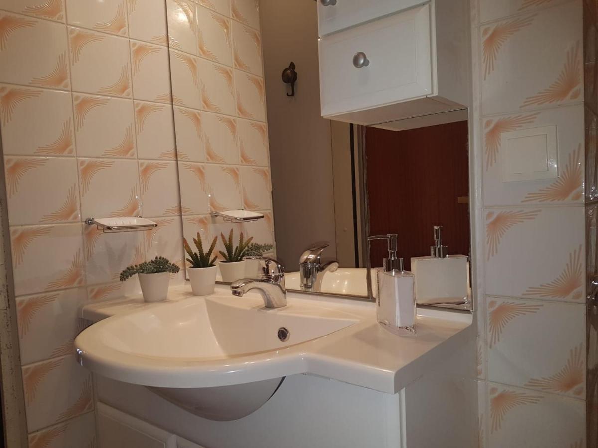 Apartments Marija Nada Малинска Екстериор снимка