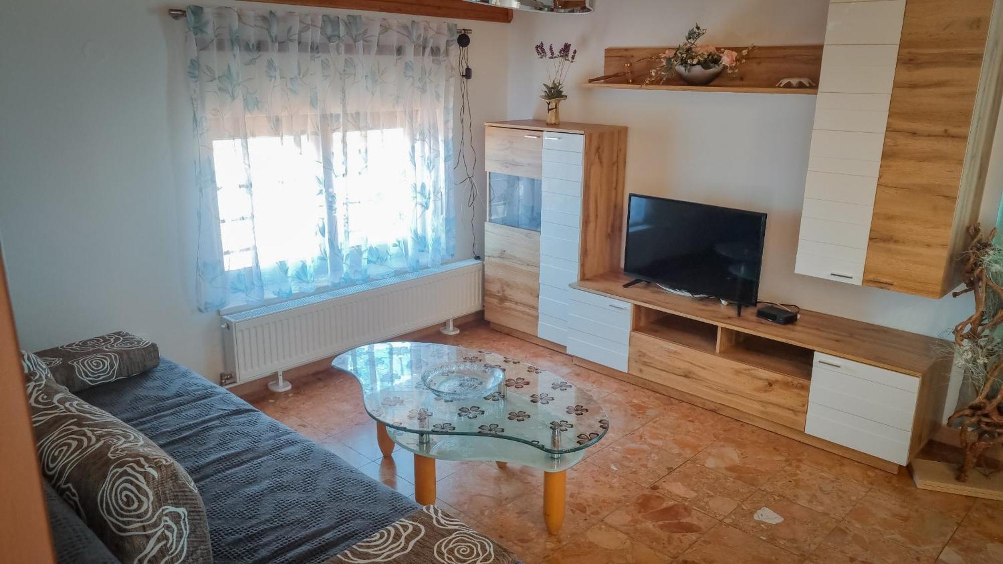 Apartments Marija Nada Малинска Екстериор снимка